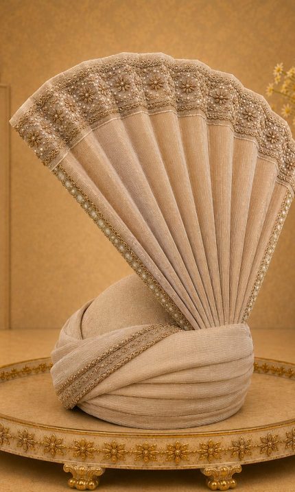 Make your wedding day unforgettable with this Luxury Ivory Groom Turban, designed for grooms who appreciate timeless elegance and royal craftsmanship.