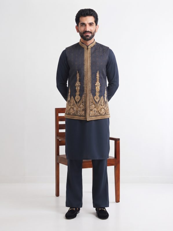 Elevate your traditional look with this Luxury Banarsi Jamawar Waistcoat, crafted from premium-quality Banarsi Jamawar fabric featuring intricate handmade embroidery.