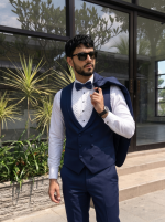 Luxury Tropical Fabric Designer Three Piece Suit for Men Premium Navy Blue Formal Wear - Image 4